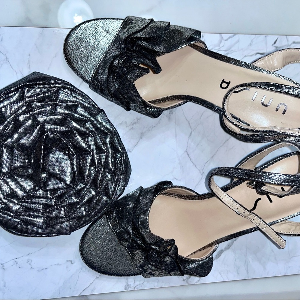 Unisa Black Strappy Heels